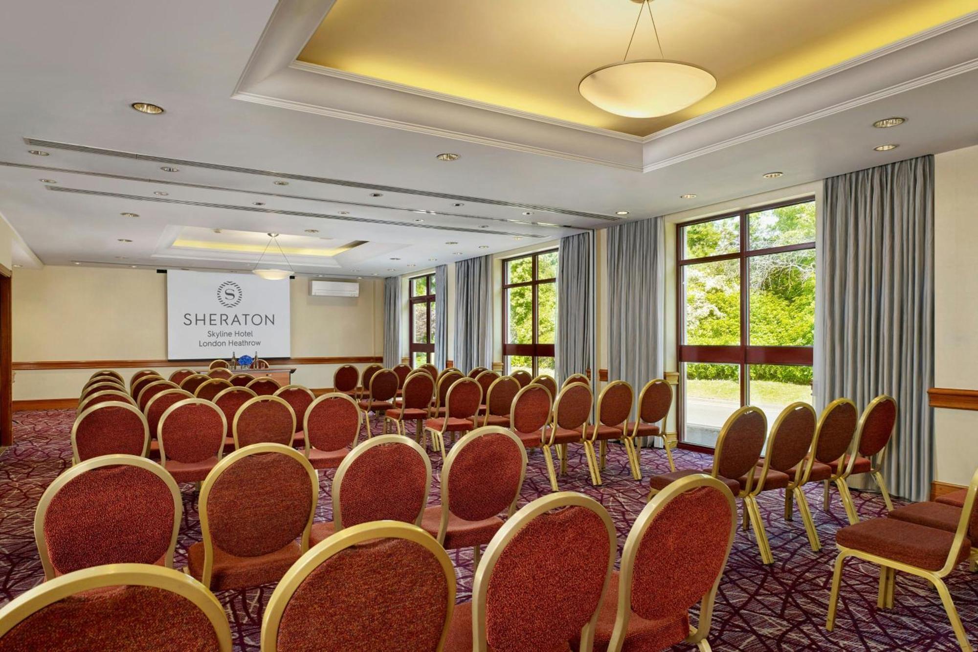 Sheraton Skyline Hotel London Heathrow Hillingdon Exterior foto